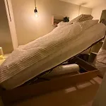 Luxe Two-bedroom アパート